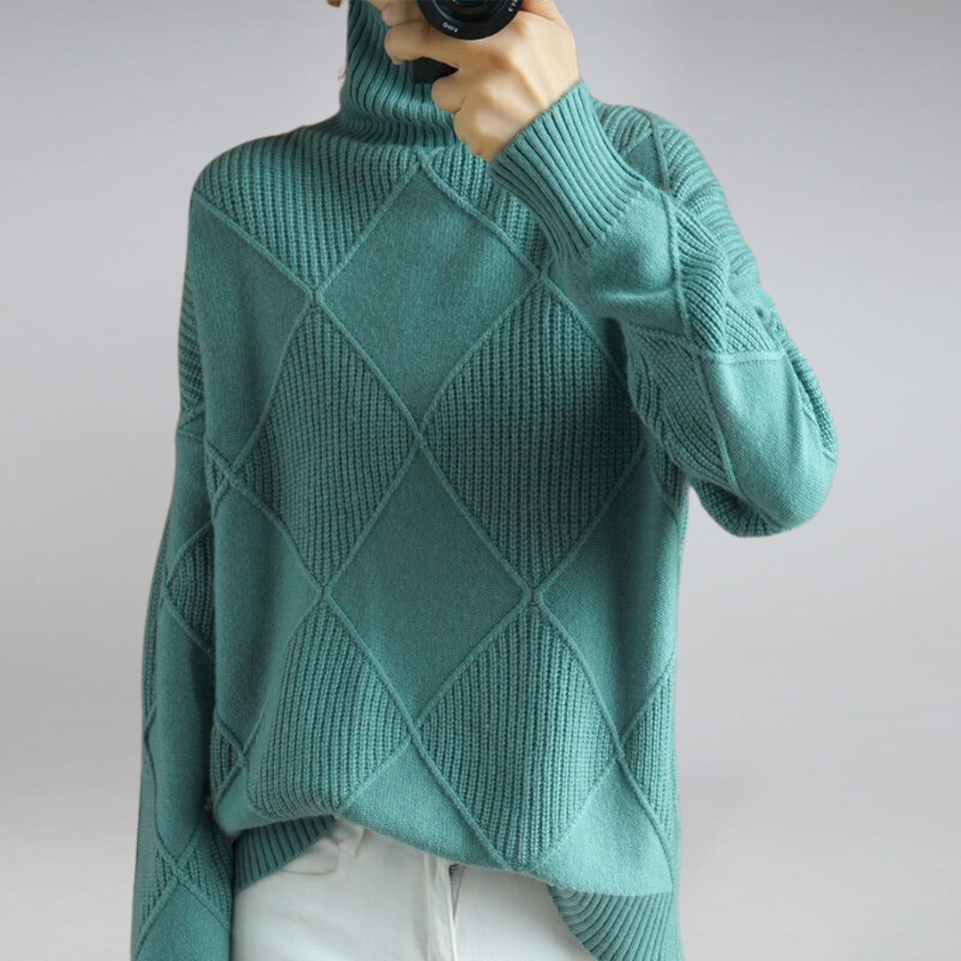 BEULAH | SOFT TURTLENECK SWEATER