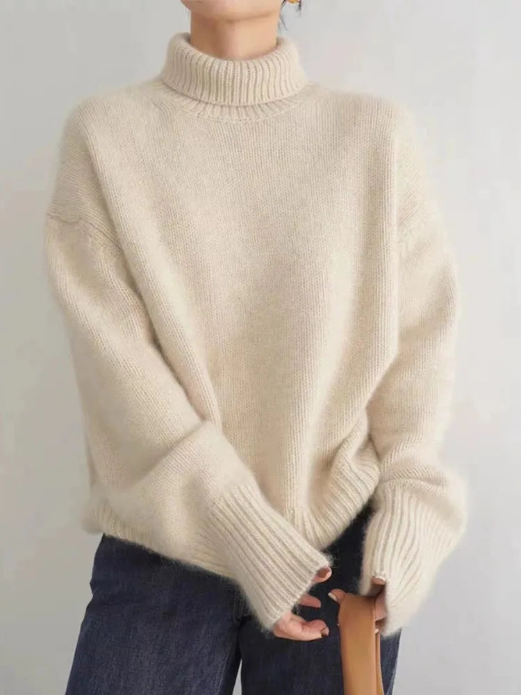 BETH | LINEA SOFT SWEATER