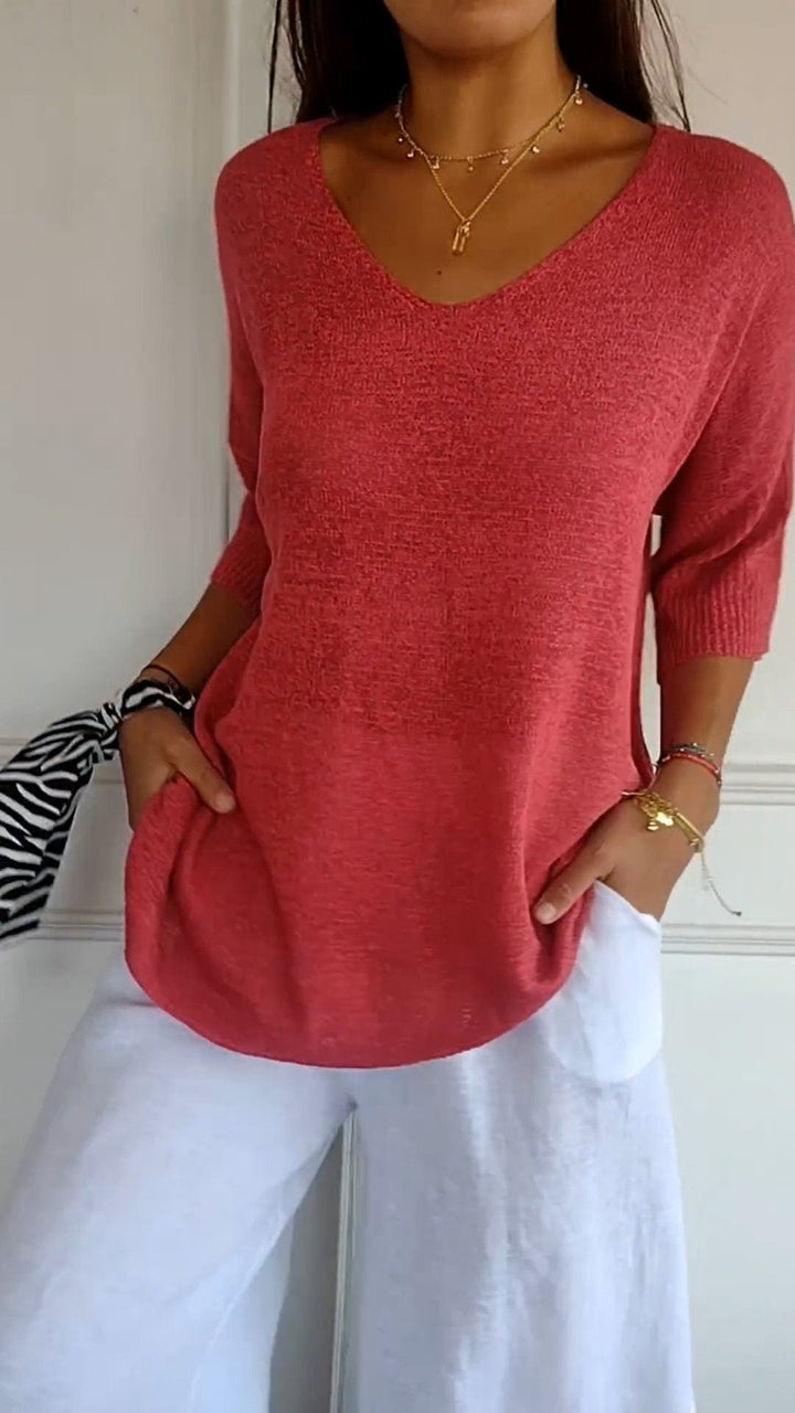 HANNA | CLASSIC V-NECK SWEATER